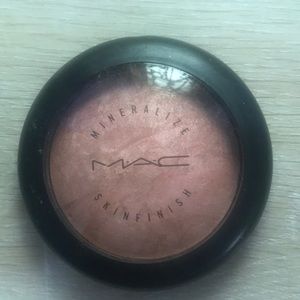 Mac mineralize skinfinish stereo rose